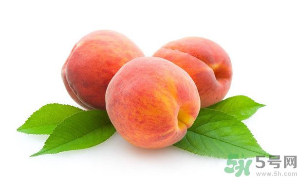 桃子上有紅點(diǎn)能吃嗎？桃子上有黑點(diǎn)可以吃嗎？