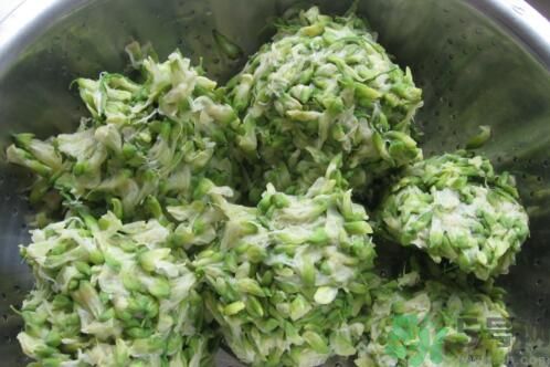 槐花怎么做好吃？槐花的做法有哪些？