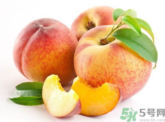 桃子吃多了容易便秘嗎？桃子吃多了會肚子疼嗎？