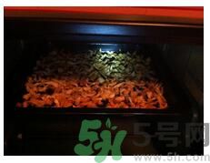 猴頭菇粉怎么做？猴頭菇餅干怎么做？