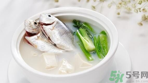 炒青菜為什么發(fā)黑？炒青菜發(fā)黑怎么辦？