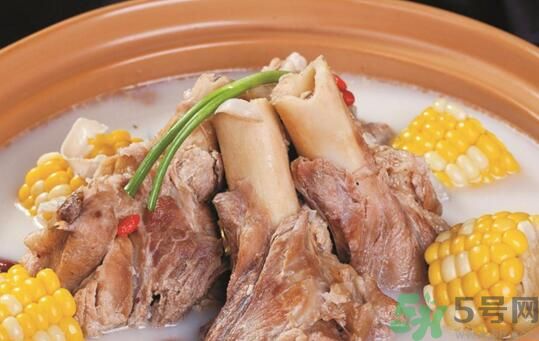 炒青菜為什么發(fā)黑？炒青菜發(fā)黑怎么辦？