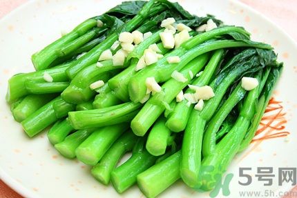 炒青菜為什么發(fā)黑？炒青菜發(fā)黑怎么辦？