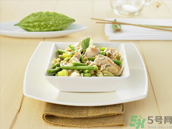 夏天吃苦瓜有什么好處？夏天吃苦瓜好嗎？