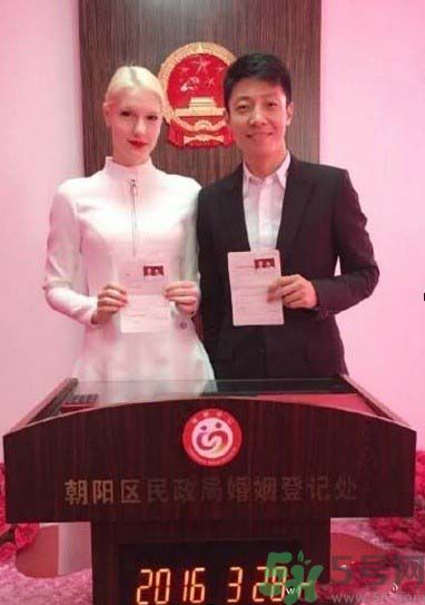 撒貝寧李白在哪里結(jié)婚？李白是誰(shuí)？
