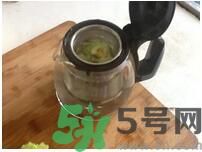 苦瓜泡水喝有什么好處？苦瓜泡水喝好嗎？