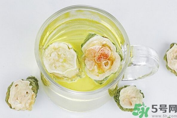 苦瓜泡水喝有什么好處？苦瓜泡水喝好嗎？
