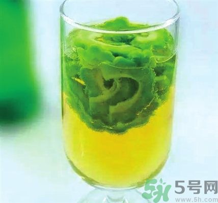 新鮮的苦瓜片能泡水喝嗎？新鮮苦瓜片泡水喝好嗎？