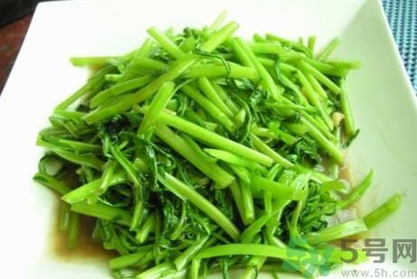炒空心菜發(fā)黑怎么辦？空心菜怎么炒不發(fā)黑？