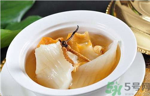 花膠煮后是否一定變成凍膠？花膠煮出來是什么顏色？