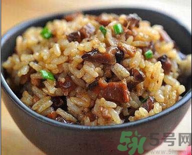 寶寶吃西紅柿炒米飯好嗎?寶寶能吃番茄蛋炒飯嗎？