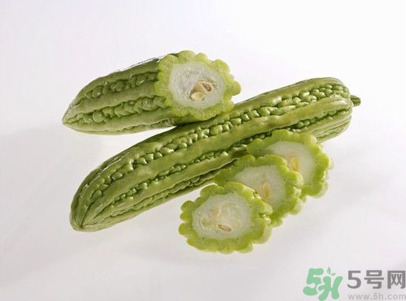 茉莉花綠茶加苦瓜能減肥嗎？茉莉花和苦瓜泡水喝嗎？