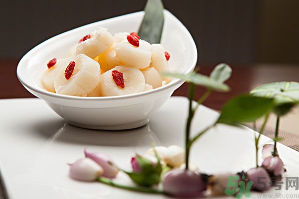 榴蓮和荸薺能一起吃嗎？吃過榴蓮后可以吃荸薺嗎？