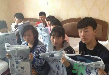 初中生全體甲醛中毒是怎么回事？初中生全體甲醛中毒是哪個(gè)學(xué)校？