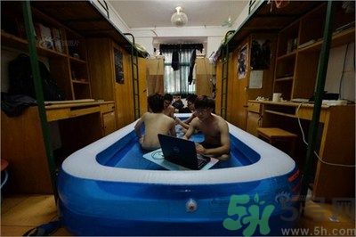 廣西學(xué)生把宿舍灌成泳池是哪個學(xué)校？廣西學(xué)生把宿舍灌成泳池怎么回事？