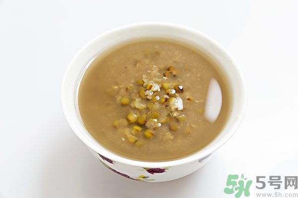 綠豆煮出來為什么是紅色的？怎么煮綠豆湯不發(fā)紅？