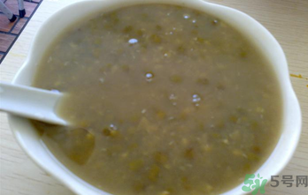 綠豆煮出來為什么是紅色的？怎么煮綠豆湯不發(fā)紅？