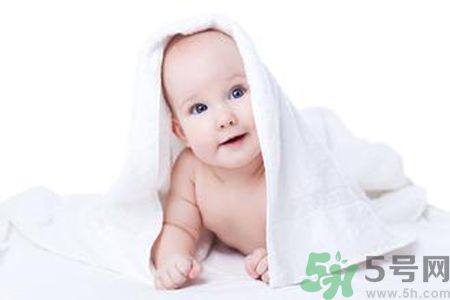 寶寶可以用清涼油嗎？寶寶多大了可以用清涼油？