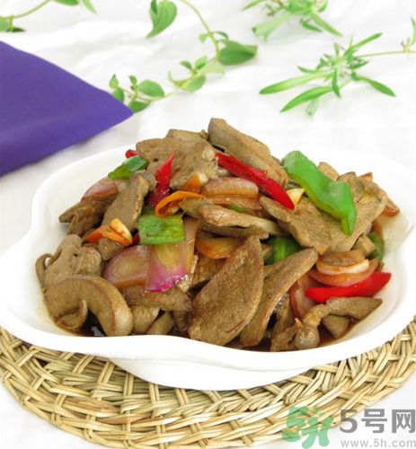 炒菜感覺很苦是怎么回事？炒菜不苦的方法有哪些？