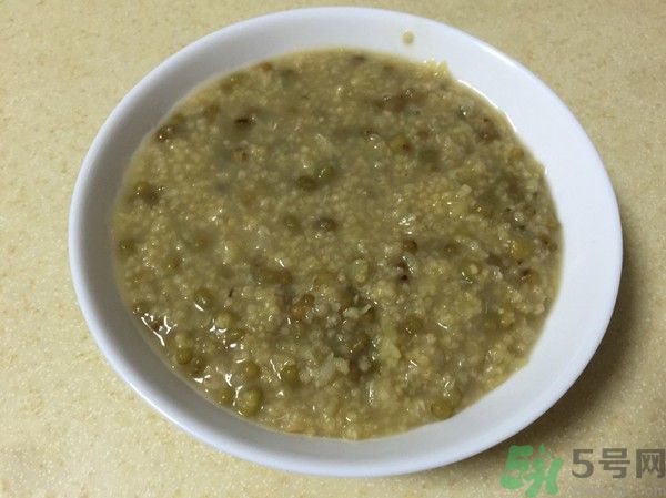 小孩能喝綠豆湯嗎？小孩喝綠豆湯好不好？