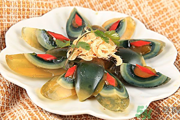 吃皮蛋可以降火嗎？吃皮蛋真的能降火嗎？