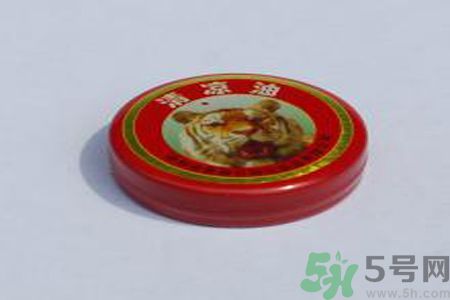 清涼油可以治感冒嗎？清涼油怎么治感冒？