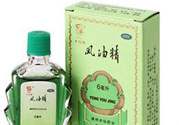 清涼油和風(fēng)油精的區(qū)別？清涼油和風(fēng)油精哪一個好？