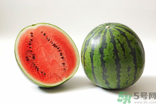 西瓜放冰箱可以放幾天？西瓜放冰箱隔夜能吃嗎？