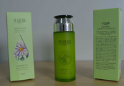 千纖草水嫩輕潤精華水適合什么膚質(zhì)？