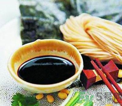 夏天醬油要不要放冰箱？醬油可不可以放冰箱？