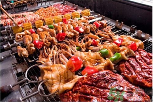 夏天擼串會(huì)痛風(fēng)嗎？夏天痛風(fēng)能擼串嗎？