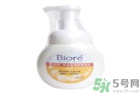 碧柔深層盈潤潔面泡沫適合什么膚質(zhì)？敏感膚質(zhì)可以用碧柔深層盈潤潔面泡沫嗎？