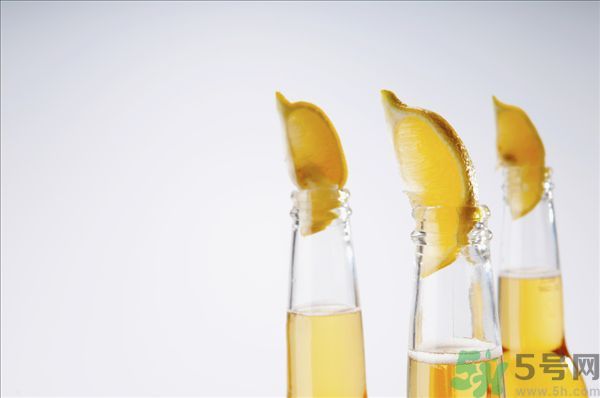 腎結(jié)石能喝冰啤酒嗎？腎結(jié)石喝啤酒好嗎？