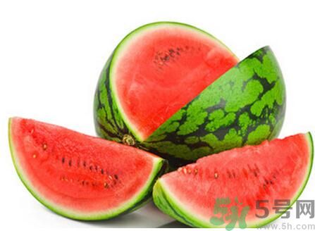 經(jīng)期能吃西瓜嗎？經(jīng)期吃西瓜會(huì)不會(huì)肚子痛？