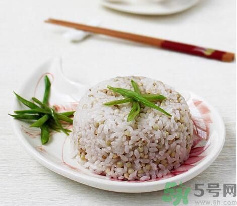 蕎麥可以和大米一起吃嗎？蕎麥能和大米一起吃嗎？