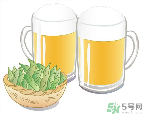 過期啤酒能喝嗎？過期啤酒喝了會(huì)怎么樣？