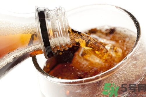可樂沒氣了還能喝嗎？可樂沒氣了可以喝嗎？