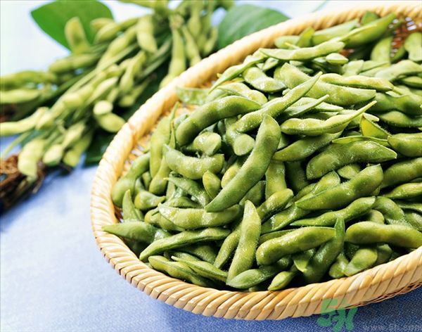 毛豆是大豆嗎？毛豆是黃豆嗎？
