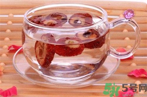山楂枸杞一起泡水喝好嗎？山楂枸杞一起泡水喝有什么好處？