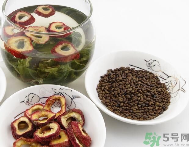 山楂決明子一起泡茶喝好嗎？山楂決明子一起泡茶有什么好處？