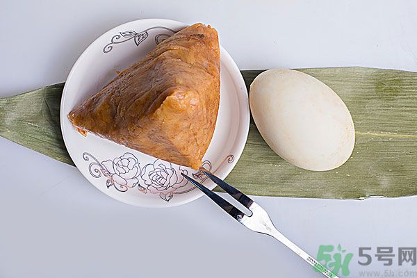 吃粽子不消化怎么辦？吃粽子肚子脹痛屁響個不停？