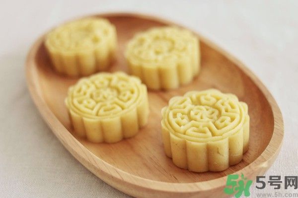 綠豆糕是熱性還是涼性？綠豆糕是涼性的嗎？