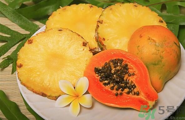 木瓜可以和菠蘿一起吃嗎？木瓜和菠蘿一起吃有什么影響？
