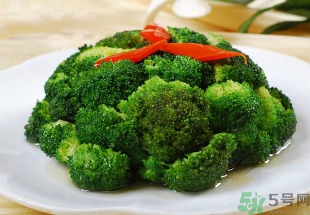 西蘭花可以和萵筍一起吃嗎？西蘭花和萵筍可以一起吃嗎？