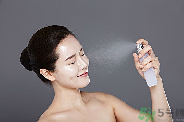 防曬噴霧可以噴臉嗎？防曬噴霧噴臉上好不好？