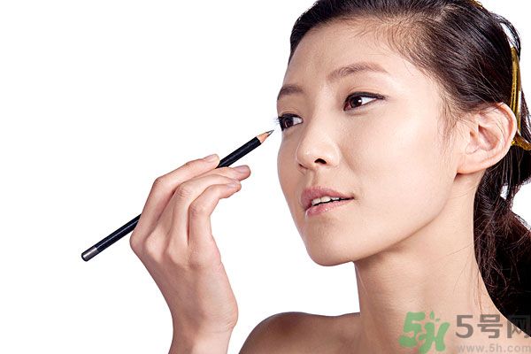 怎么選擇眉筆的顏色？眉筆的顏色有哪幾種？