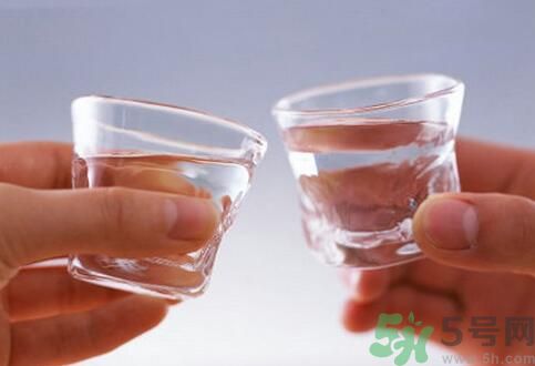胡蘿卜汁可以解酒嗎？喝胡蘿卜汁可以醒酒嗎？