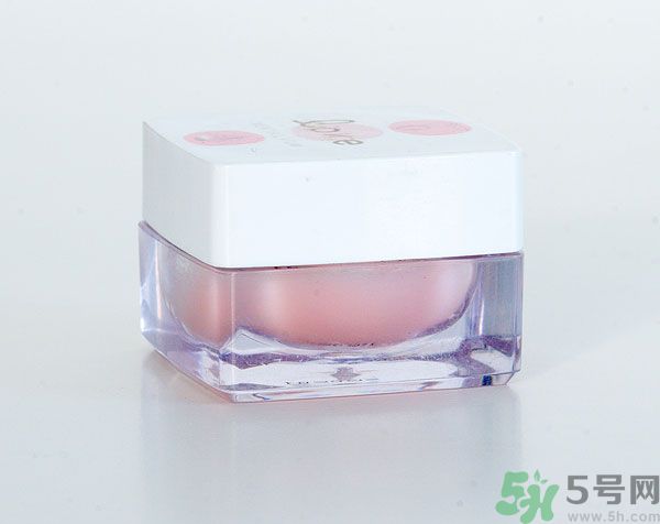 去年沒用完的防曬霜今年還能用嗎？擦護膚品直接用手取好嗎？