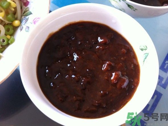 黃豆醬做什么菜好吃？黃豆醬的熱量？