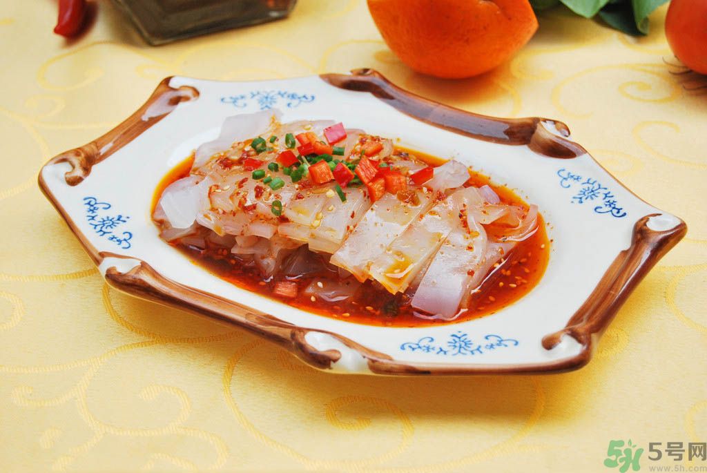 豆瓣醬的做法？豆瓣醬和黃豆醬的區(qū)別？